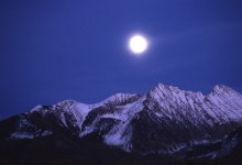 Snowmass Moonset